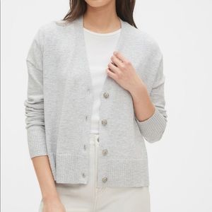 Gap Boxy Cropped Cardigan NWT